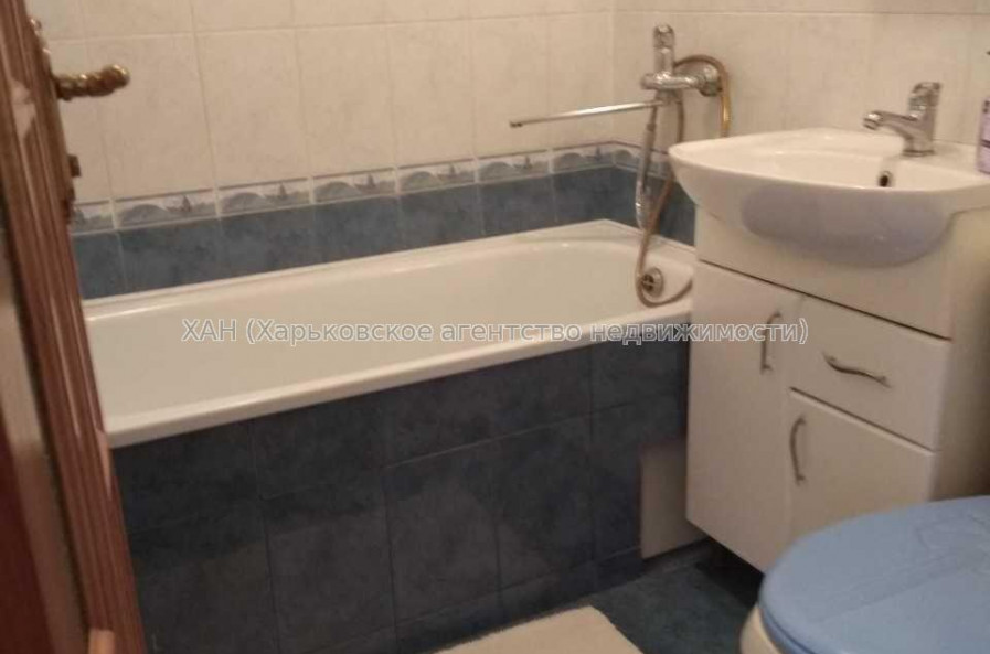 Продам квартиру, Благовещенская ул. , 2 кім., 43.30 м², косметический ремонт 