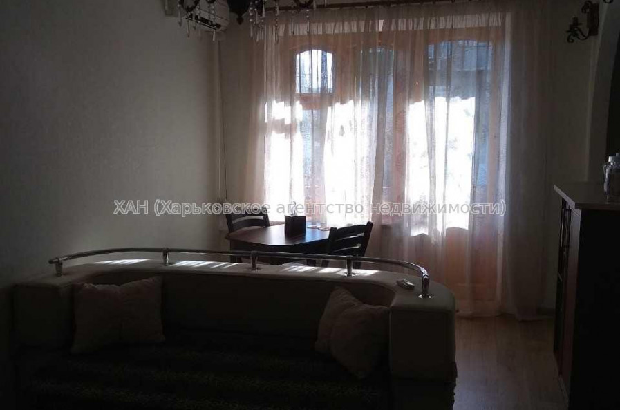 Продам квартиру, Благовещенская ул. , 2 кім., 43.30 м², косметический ремонт 