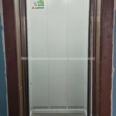 Продам квартиру, Гвардейцев Широнинцев ул. , 3 кім., 67 м², без отделочных работ 