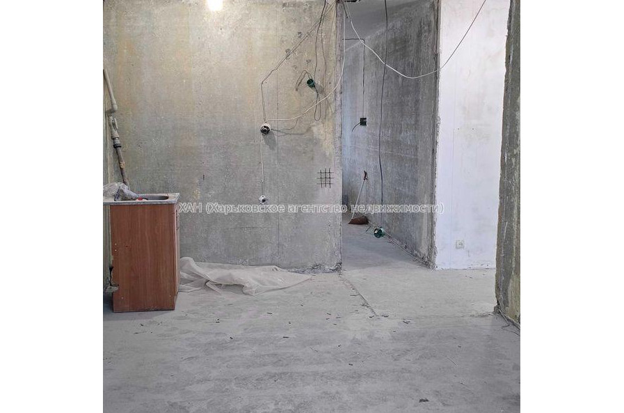 Продам квартиру, Гвардейцев Широнинцев ул. , 3 кім., 67 м², без отделочных работ 