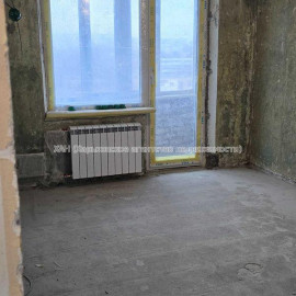 Продам квартиру, Гвардейцев Широнинцев ул. , 3  ком., 67 м², без отделочных работ