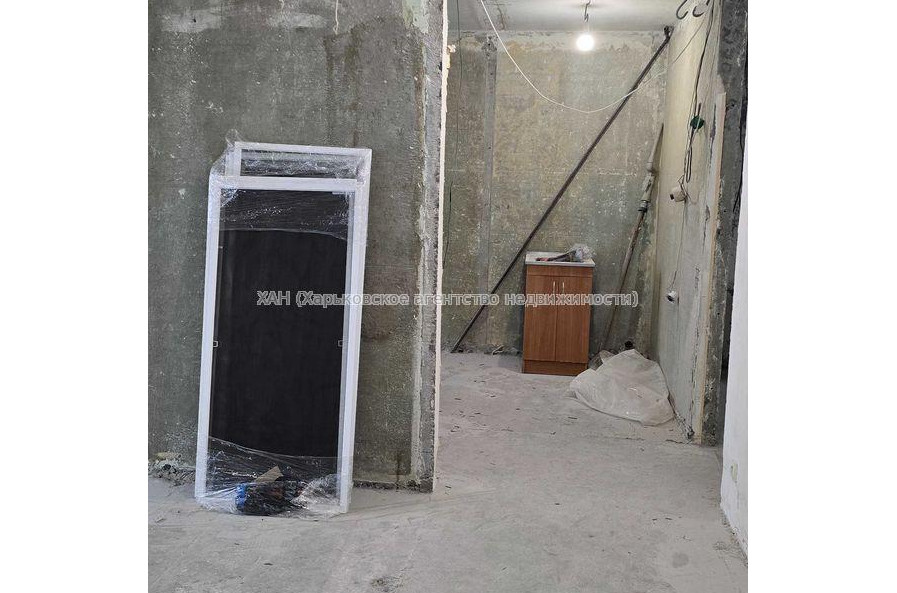 Продам квартиру, Гвардейцев Широнинцев ул. , 3 кім., 67 м², без отделочных работ 