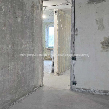 Продам квартиру, Гвардейцев Широнинцев ул. , 3 кім., 67 м², без отделочных работ 