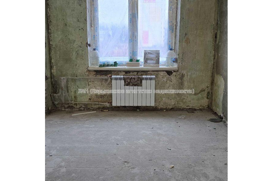 Продам квартиру, Гвардейцев Широнинцев ул. , 3 кім., 67 м², без отделочных работ 