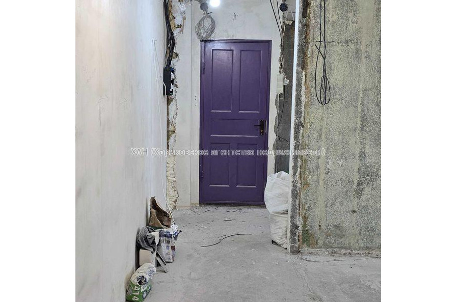 Продам квартиру, Гвардейцев Широнинцев ул. , 3 кім., 67 м², без отделочных работ 