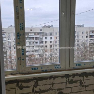 Продам квартиру, Гвардейцев Широнинцев ул. , 3 кім., 67 м², без отделочных работ 