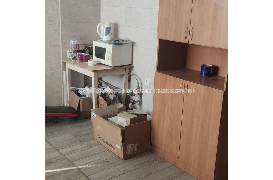 Продам квартиру, Одесская ул. , 1 кім., 25 м², капитальный ремонт 