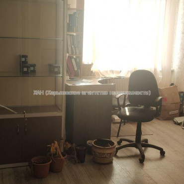 Продам квартиру, Одесская ул. , 1 кім., 25 м², капитальный ремонт 