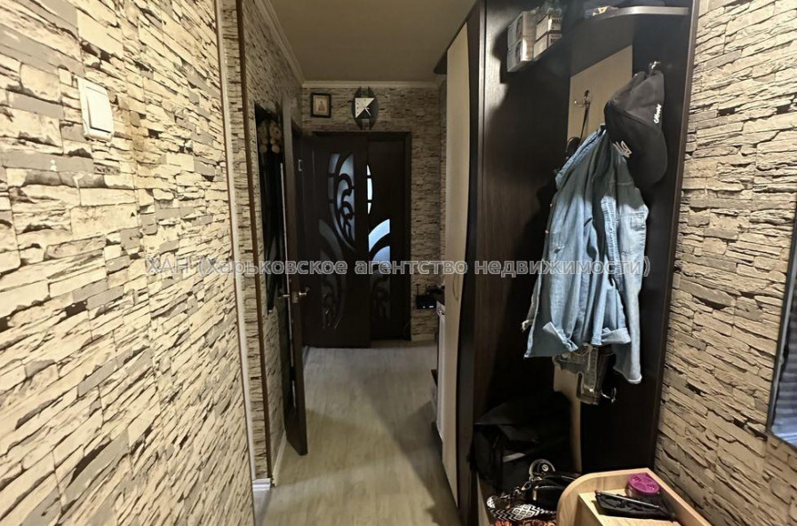 Продам квартиру, Полтавский Шлях ул. , 4 кім., 69 м², косметический ремонт 