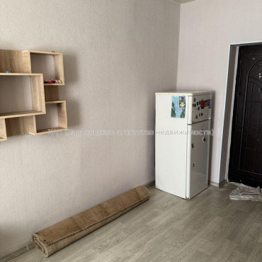 Продам квартиру, Академиков Ахиезеров ул. , 1  ком., 19 м², евроремонт 