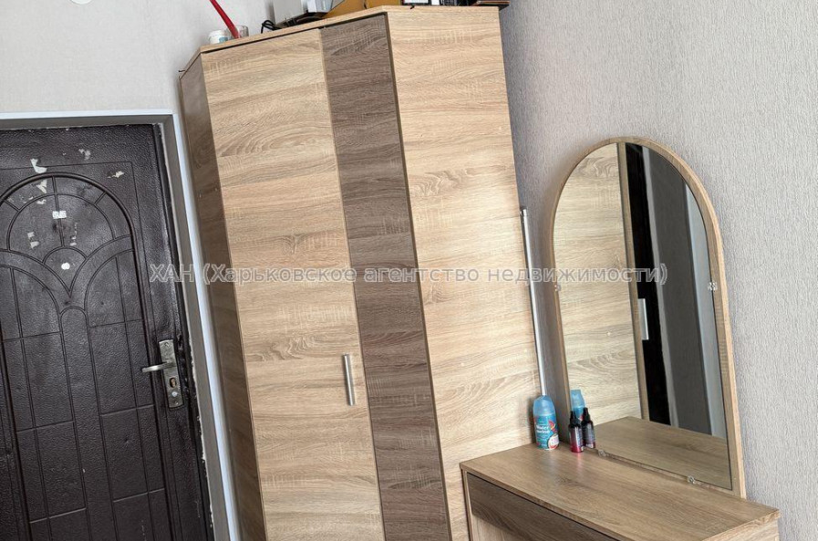 Продам квартиру, Академиков Ахиезеров ул. , 1  ком., 19 м², евроремонт 