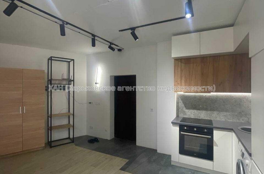 Сдам квартиру, Хмельницкого Богдана ул. , 1  ком., 33 м², авторский дизайн 