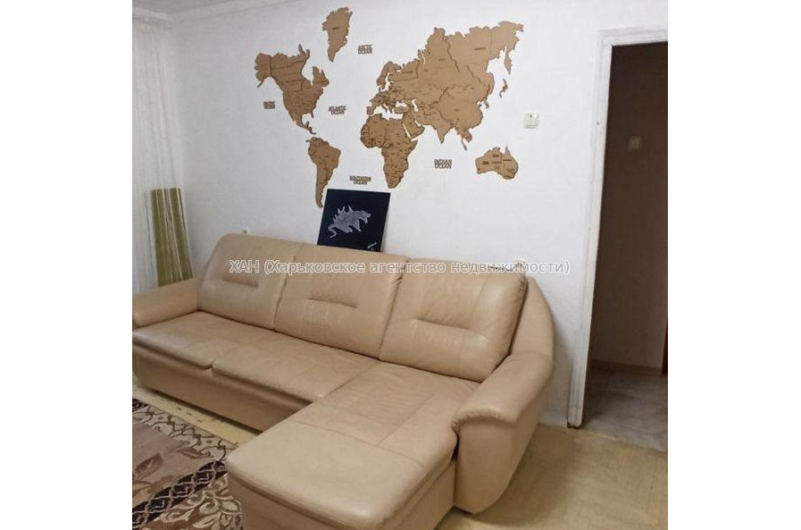 Продам квартиру, 23 Августа ул. , 1 кім., 28 м², косметический ремонт 