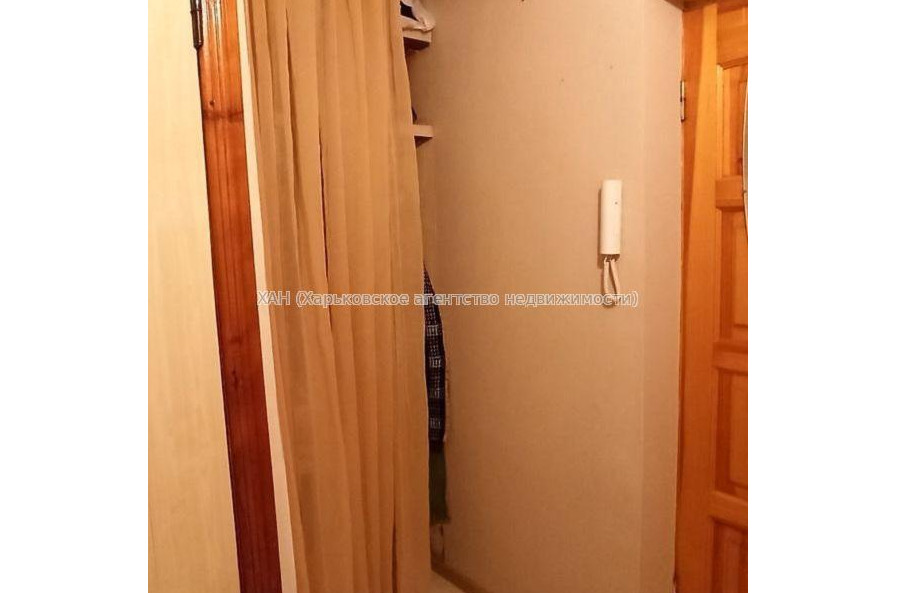 Продам квартиру, 23 Августа ул. , 1 кім., 28 м², косметический ремонт 