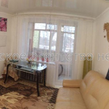 Продам квартиру, 23 Августа ул. , 1 кім., 28 м², косметический ремонт 