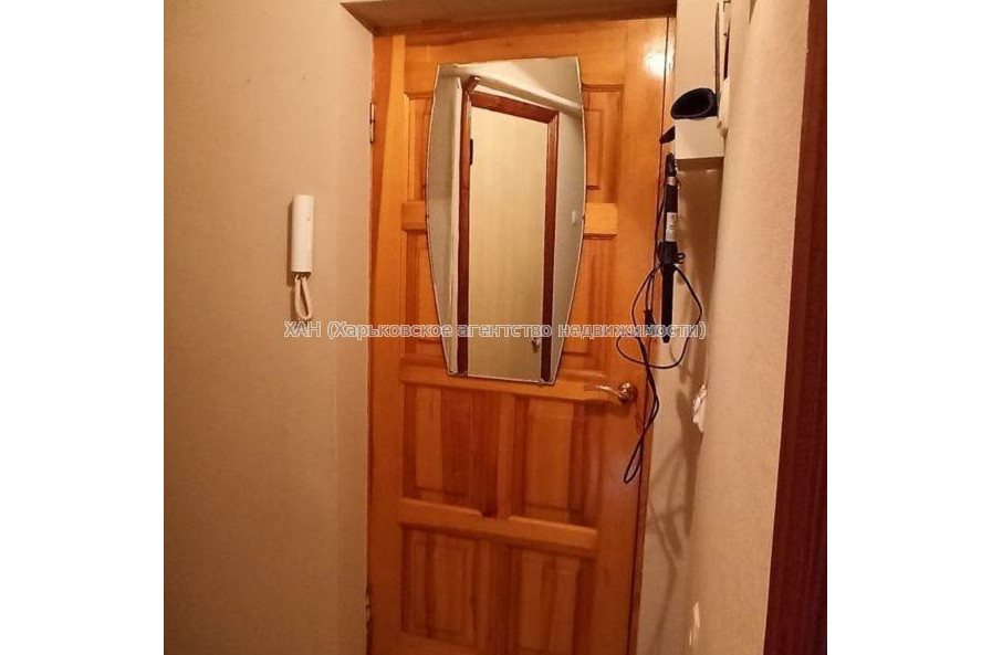 Продам квартиру, 23 Августа ул. , 1 кім., 28 м², косметический ремонт 