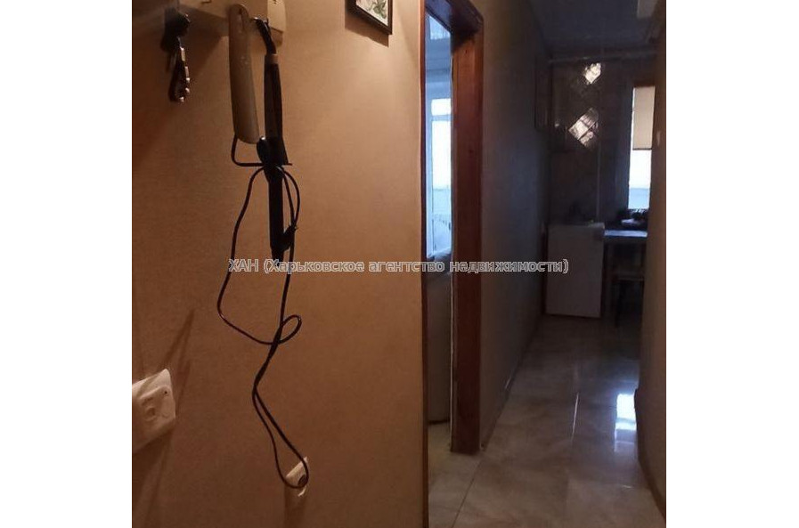 Продам квартиру, 23 Августа ул. , 1 кім., 28 м², косметический ремонт 