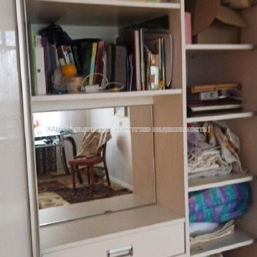 Продам квартиру, 23 Августа ул. , 1 кім., 28 м², косметический ремонт 