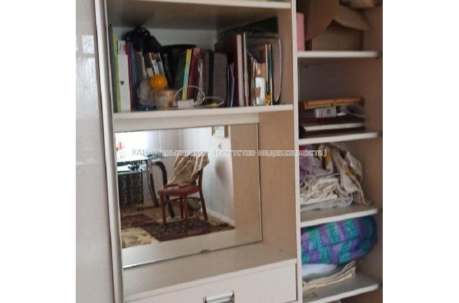 Продам квартиру, 23 Августа ул. , 1 кім., 28 м², косметический ремонт 