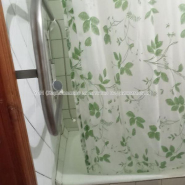 Продам квартиру, 23 Августа ул. , 1 кім., 28 м², косметический ремонт 