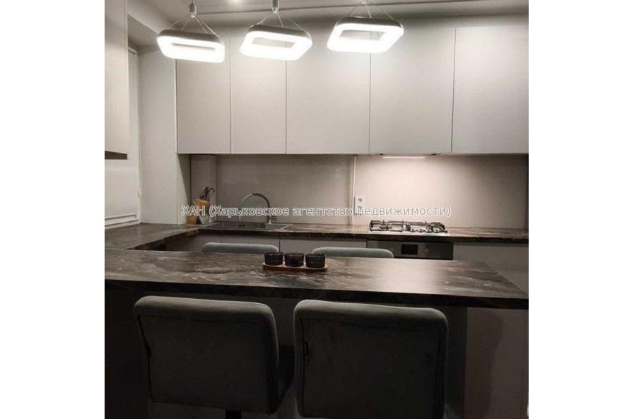 Продам квартиру, Пискуновский пер. , 3 кім., 82 м², авторский дизайн 