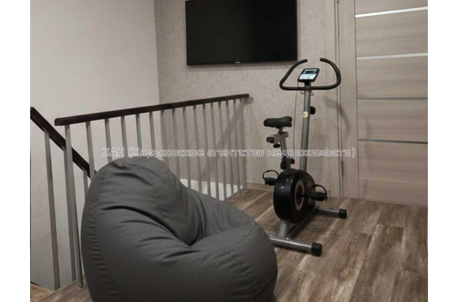 Продам квартиру, Пискуновский пер. , 3 кім., 82 м², авторский дизайн 