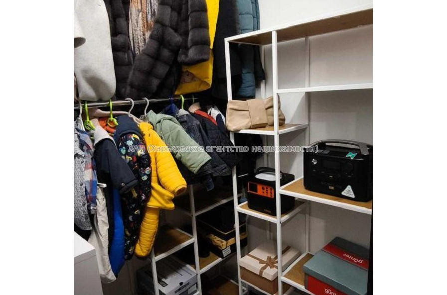 Продам квартиру, Пискуновский пер. , 3 кім., 82 м², авторский дизайн 