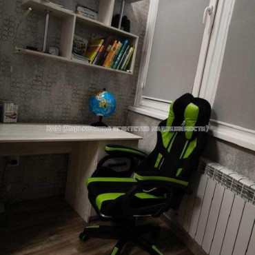 Продам квартиру, Пискуновский пер. , 3 кім., 82 м², авторский дизайн 