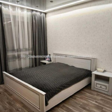 Продам квартиру, Пискуновский пер. , 3 кім., 82 м², авторский дизайн 
