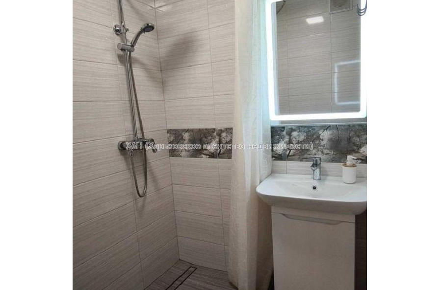 Продам квартиру, Пискуновский пер. , 3 кім., 82 м², авторский дизайн 