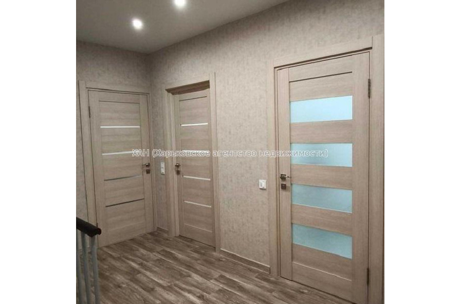 Продам квартиру, Пискуновский пер. , 3 кім., 82 м², авторский дизайн 