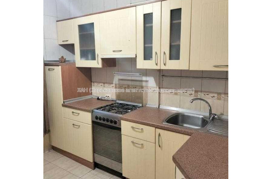 Продам квартиру, Метростроителей ул. , 11 , 2 кім., 52 м², евроремонт 