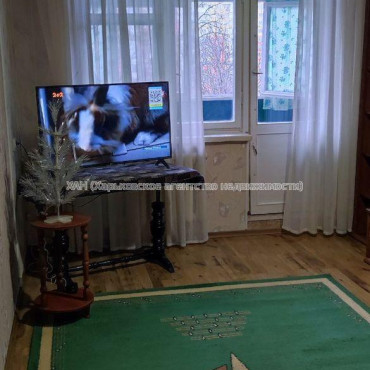 Продам квартиру, Петра Григоренко пр-т , 2  ком., 47 м², косметический ремонт 