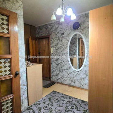 Продам квартиру, Натальи Ужвий ул. , 90 , 2  ком., 50 м², косметический ремонт 