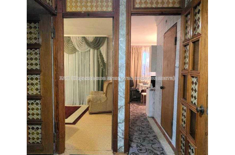 Продам квартиру, Натальи Ужвий ул. , 90 , 2  ком., 50 м², косметический ремонт 