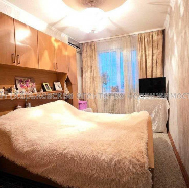 Продам квартиру, Натальи Ужвий ул. , 90 , 2  ком., 50 м², косметический ремонт 