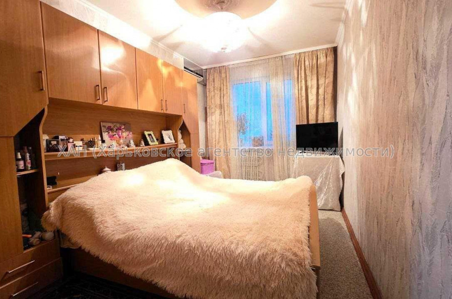 Продам квартиру, Натальи Ужвий ул. , 90 , 2  ком., 50 м², косметический ремонт 