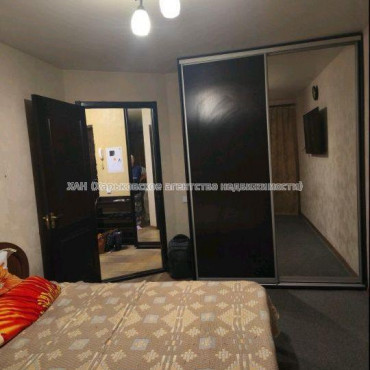 Продам квартиру, Шариковая ул. , 2 кім., 50 м², капитальный ремонт 