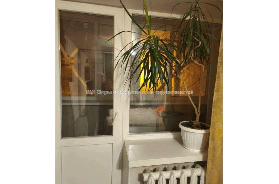 Продам квартиру, Шариковая ул. , 2 кім., 50 м², капитальный ремонт 