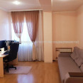 Продам квартиру, Александровский просп. , 2 кім., 65 м², капитальный ремонт 