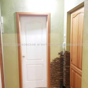 Продам квартиру, Александровский просп. , 2 кім., 65 м², капитальный ремонт 