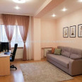 Продам квартиру, Александровский просп. , 2 кім., 65 м², капитальный ремонт 