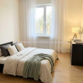 Продам квартиру, Александровский просп. , 2 кім., 65 м², капитальный ремонт 