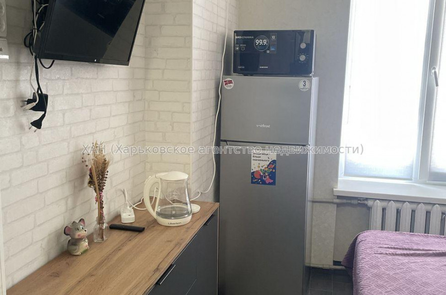 Продам квартиру, Михайлика ул. , 1 кім., 14 м², капитальный ремонт 