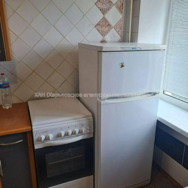 Сдам квартиру, 2  ком., 47 м², косметический ремонт 