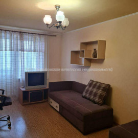 Сдам квартиру, 2  ком., 47 м², косметический ремонт