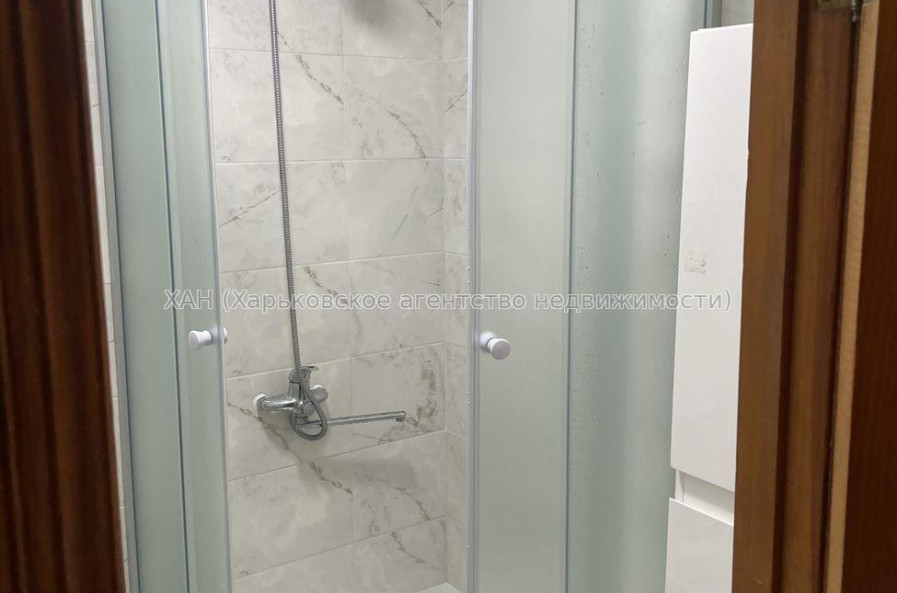 Сдам квартиру, Гвардейцев Широнинцев ул. , 1  ком., 30 м², советский ремонт 