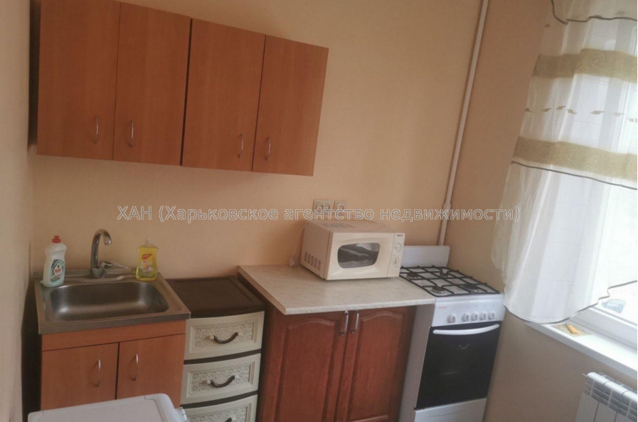 Сдам квартиру, Гвардейцев Широнинцев ул. , 1  ком., 30 м², советский ремонт 