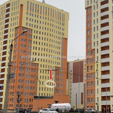 Продам квартиру, Гвардейцев Широнинцев ул. , 1 кім., 43 м², без внутренних работ 