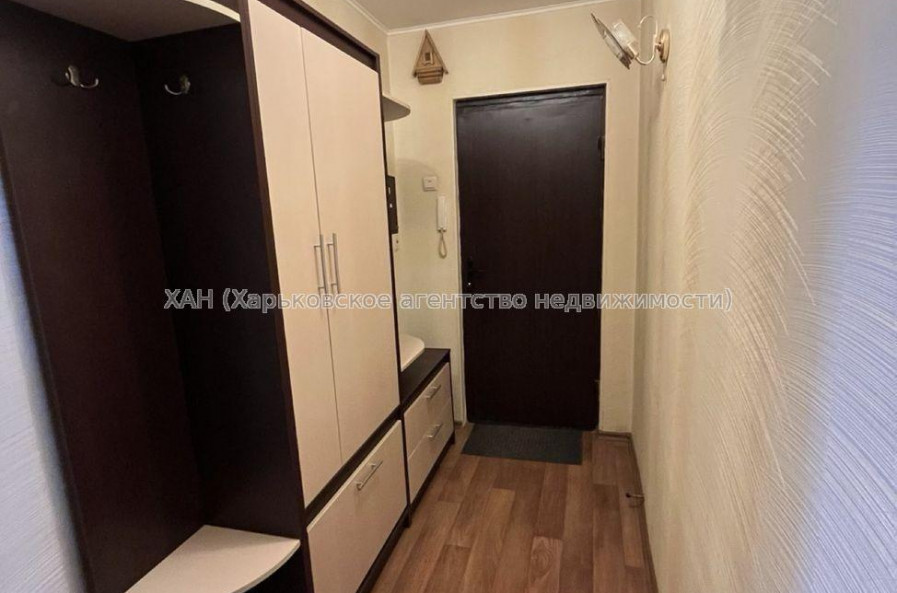 Сдам квартиру, Ахсарова Энвера ул. , 8/9 , 1  ком., 39 м², косметический ремонт 